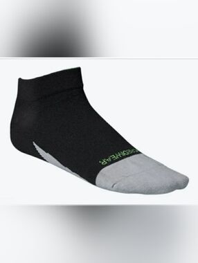 NWOT INCREDIWEAR LOW CUT GOLF SOCKS